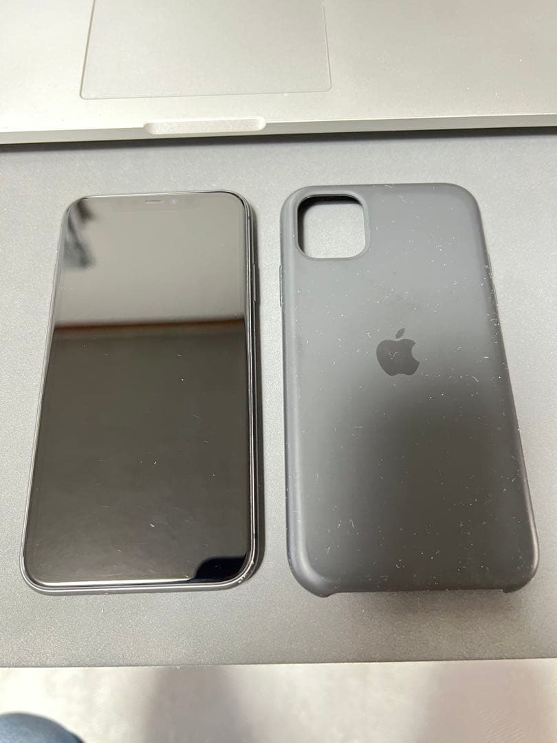 Apple iPhone 11 ブラックケース 128GB