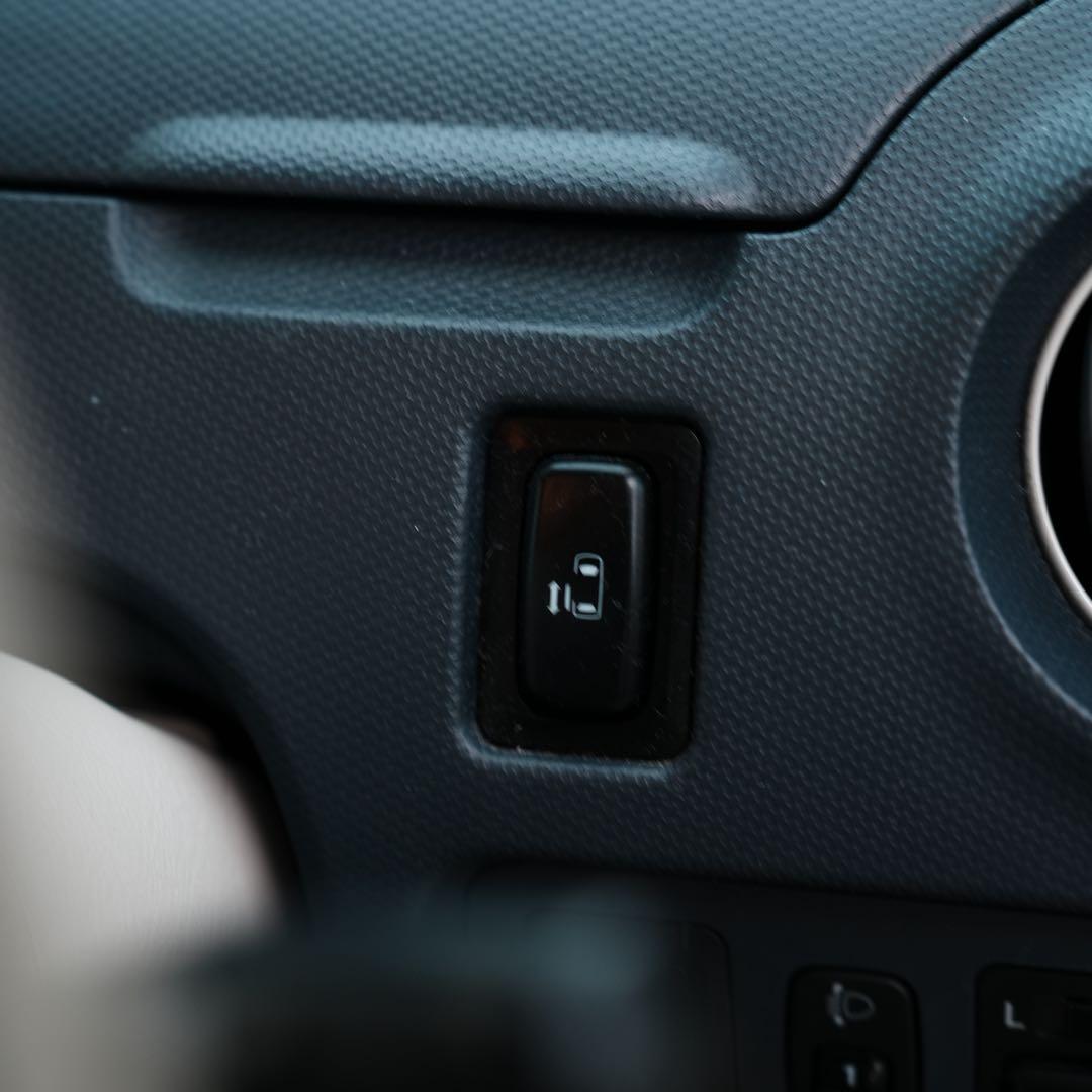 日産オッティ ‼️ 車検付き‼️ ナビゲーション付き‼️珍しいオートスラドア‼️