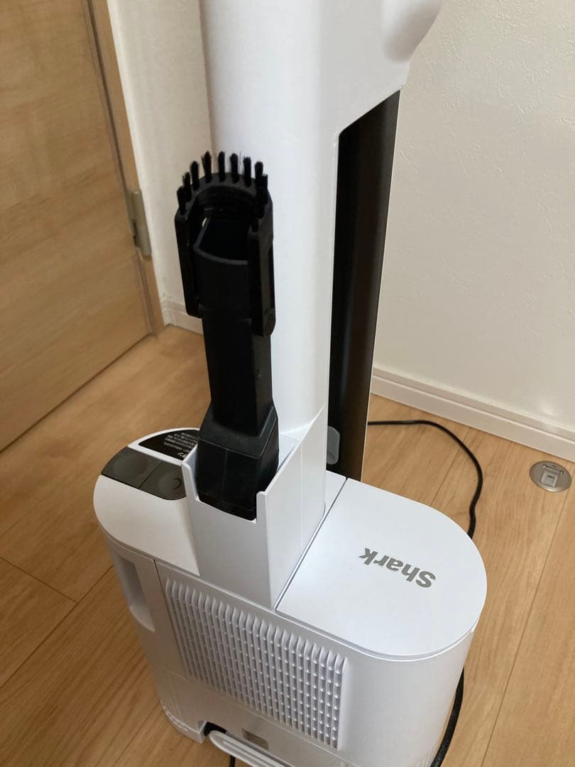 shark ハンディークリーナー CS150JAE 美品