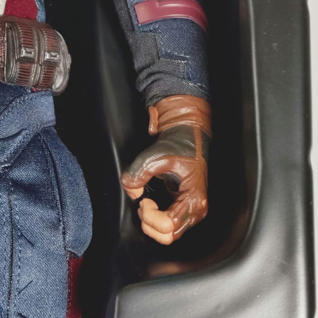 キャプテン・アメリカ シビル・ウォー ホットトイズ