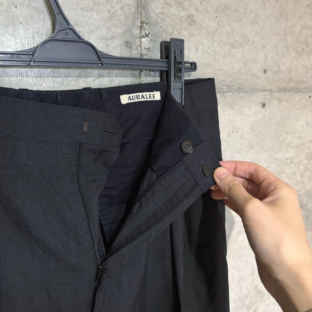 AURALEE スラックス(メンズ)
