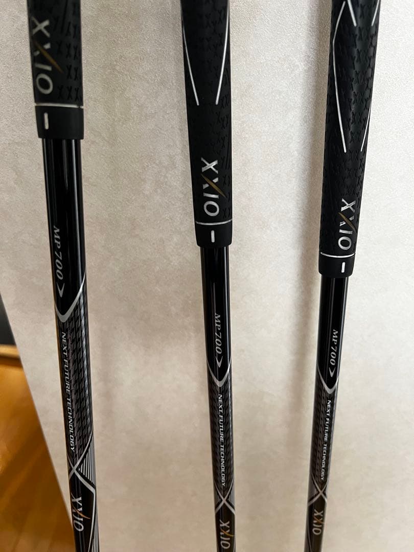 【貴重】レフティー用ゼクシオMP700 　　　ドライバー、ウッド 1Ｗ3W