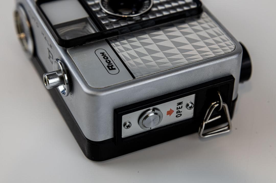 [#257] リコー RICOH AUTO HALF E ハーフフィルムカメラ