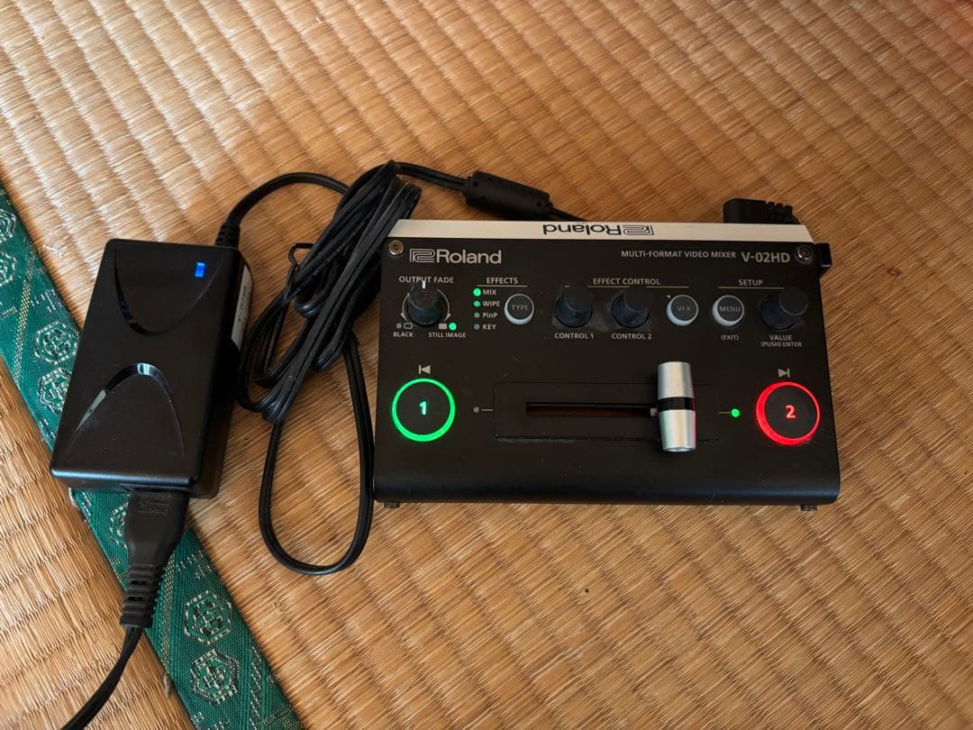 中古品 Roland V-02HD ビデオミキサー