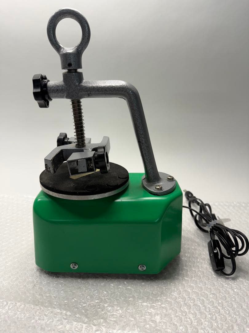 (リリ)呉竹電動 L型 墨すり機 緑色