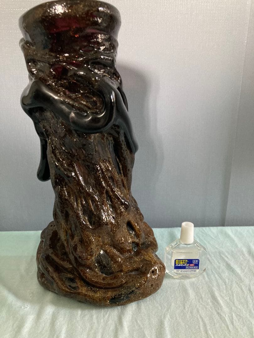 稲嶺盛吉　花瓶