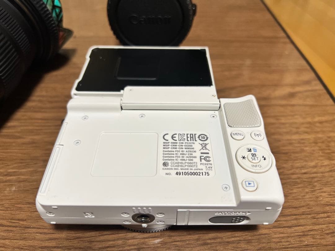 デジタルカメラ Canon M100+ sigma 17-50f2.8+ adapter