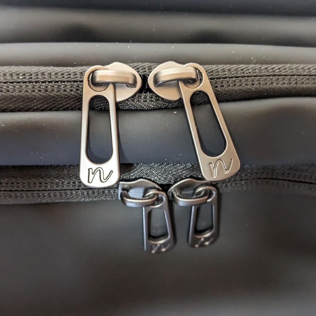 NIG│QUICK PACK 13│ミニマルボディバッグ│スマート収納│A4OK