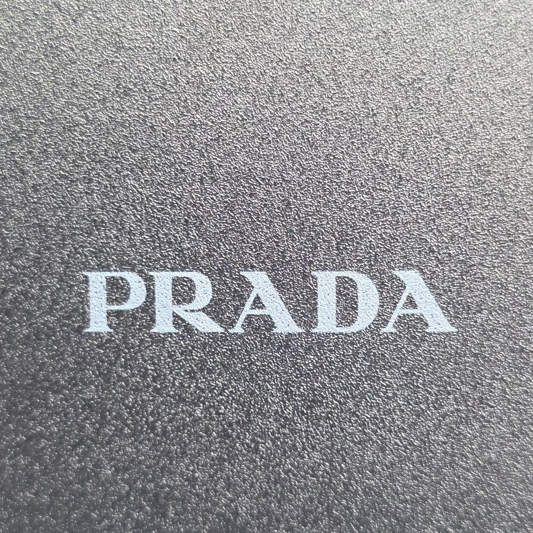 ✨美品✨PRADA iphone16proMAX ケース 三角ロゴ サフィアーノ