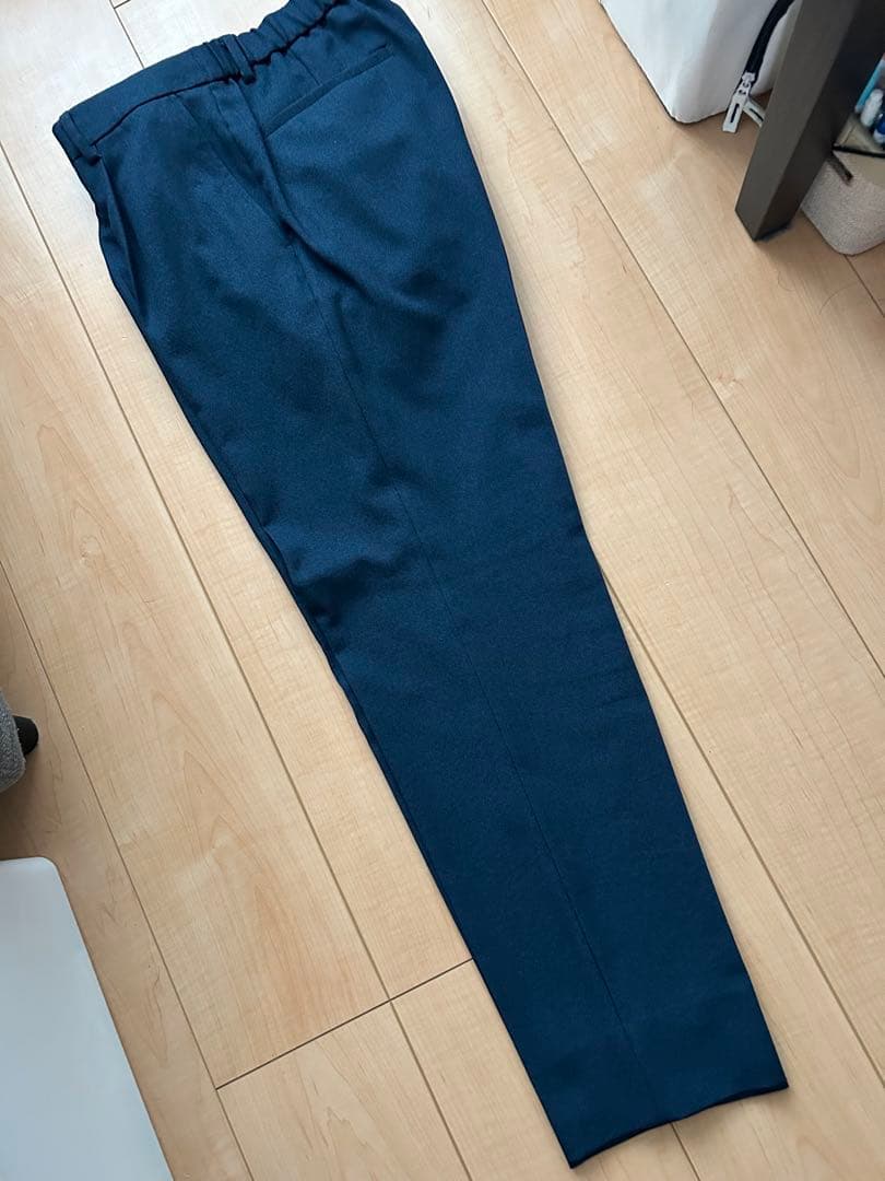 ユナイテッドアローズ　メンズ　スーツ　ネイビー　未使用　今年購入　安値すぎる