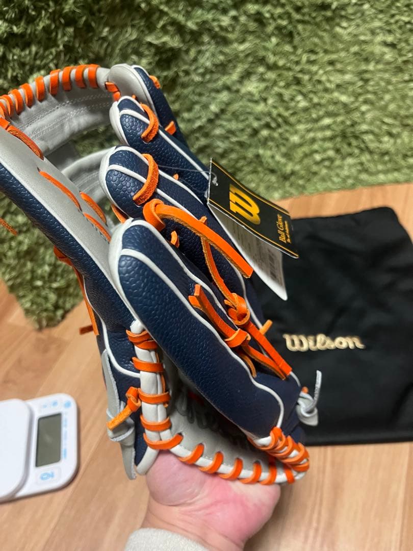 レ*ん様 ウィルソン ワナビーヒーローデュアル 軟式外野手用00型 ネイビーSS