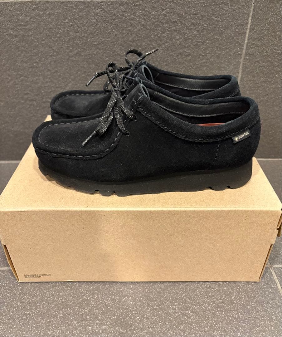 定価34100円 clarks wallabee gtx 23.5cm 美品