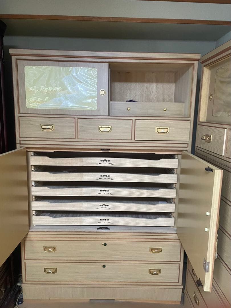 年代物　桐箪笥　着物箪笥