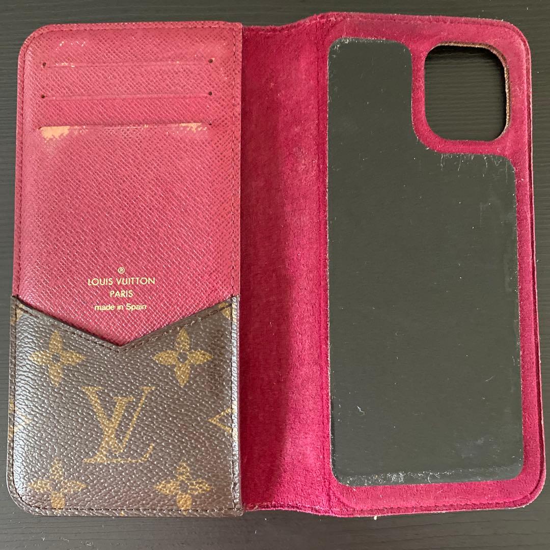 美品Louis Vuittonルイヴィトン　iPhone11ケースフォリオ手帳型