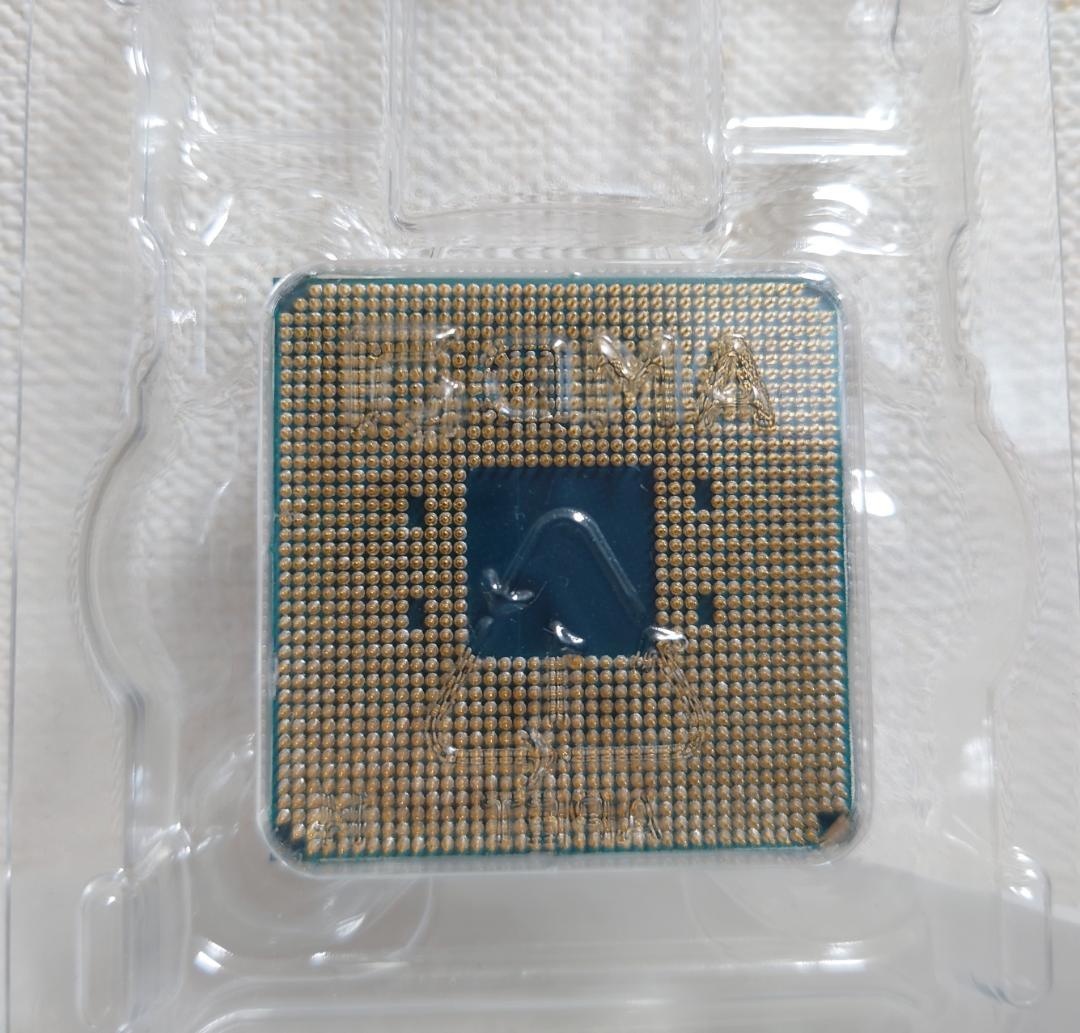 AMD Ryzen 7 3700X CPU 本体