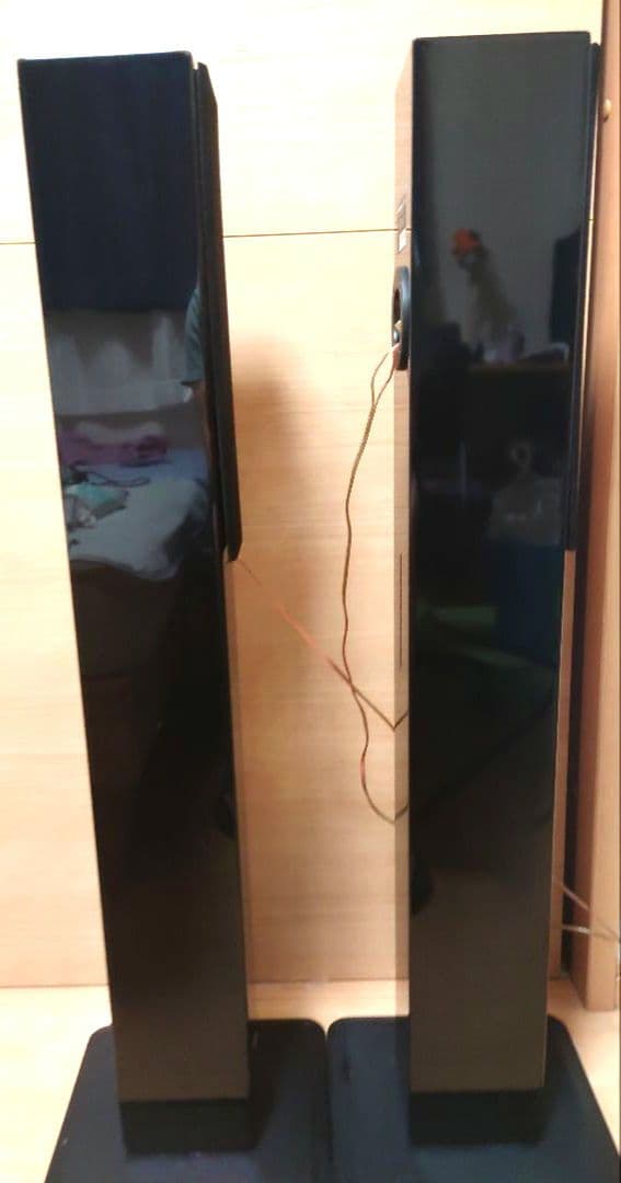 ONKYO. D-108E スタンド型スピーカー 黒ケーブル付き