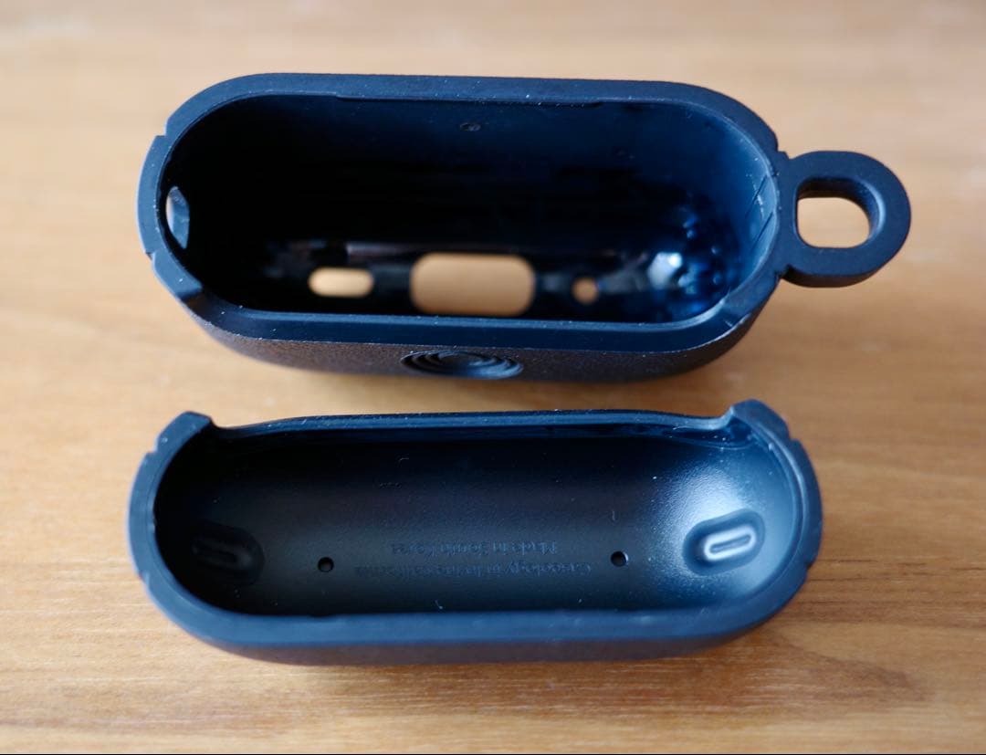 【美品】AirPods Pro 2 付属品完備　6月新品に交換済み