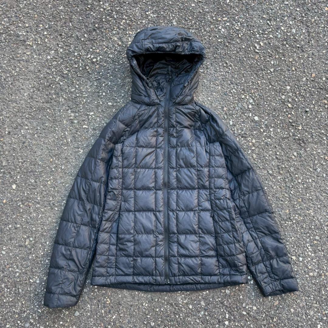 BURTON ak バートン ダウンジャケット ドローコード　フード取り外し可能