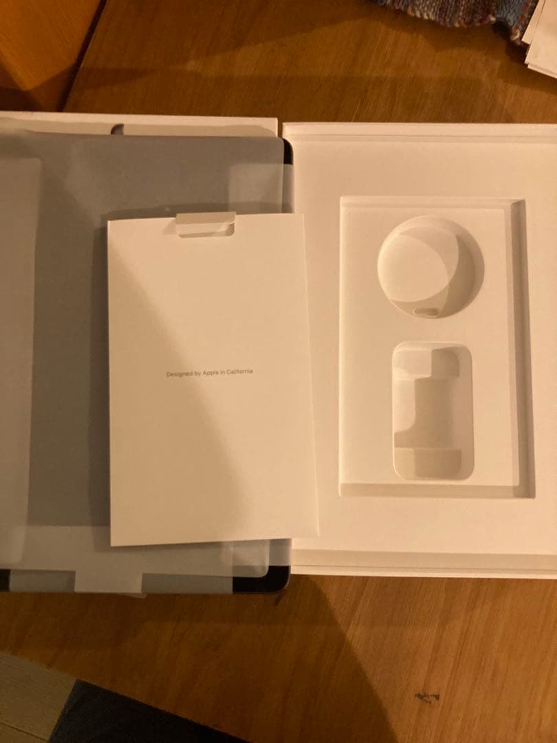 【美品】Apple iPad 第9世代スペースグレー 64GB【最大容量91%】