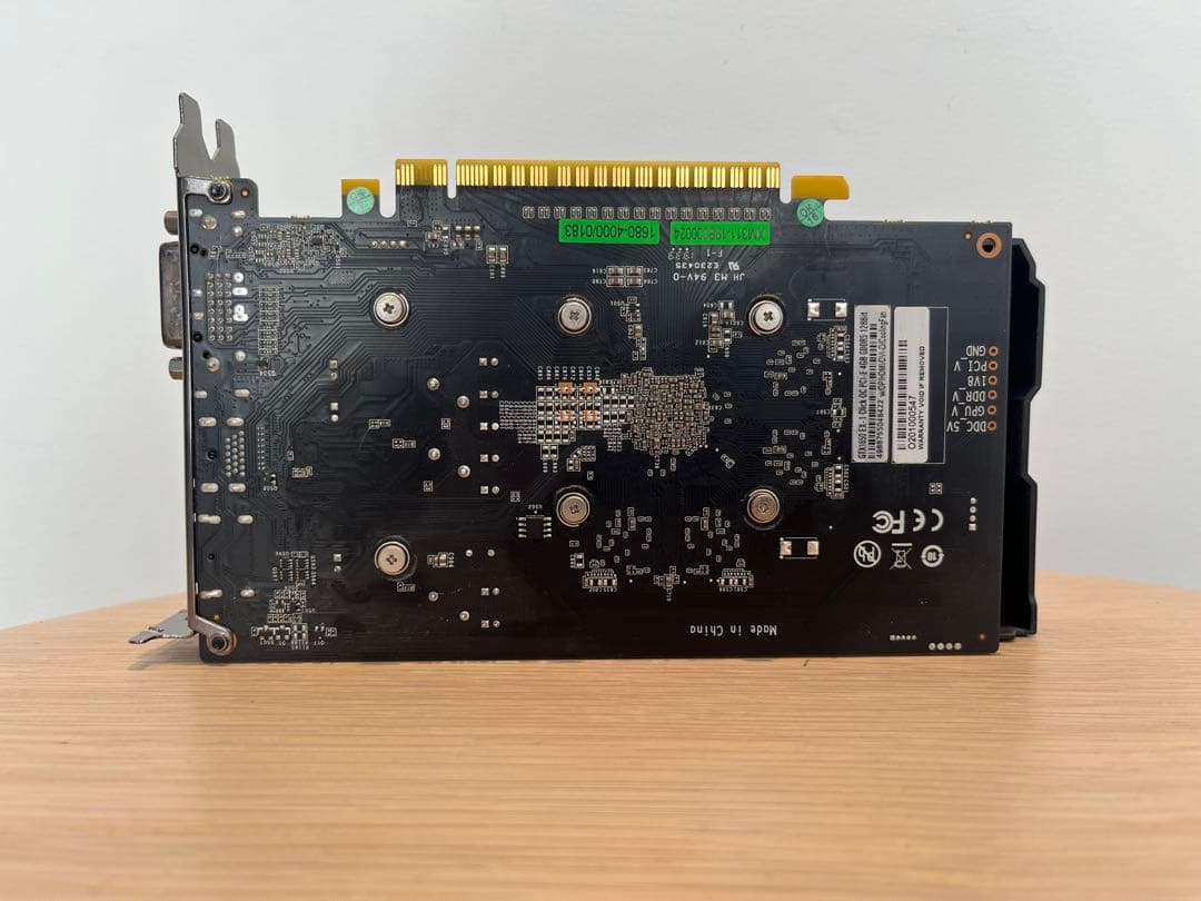 GTX1650 デュアルファン グラフィックボード