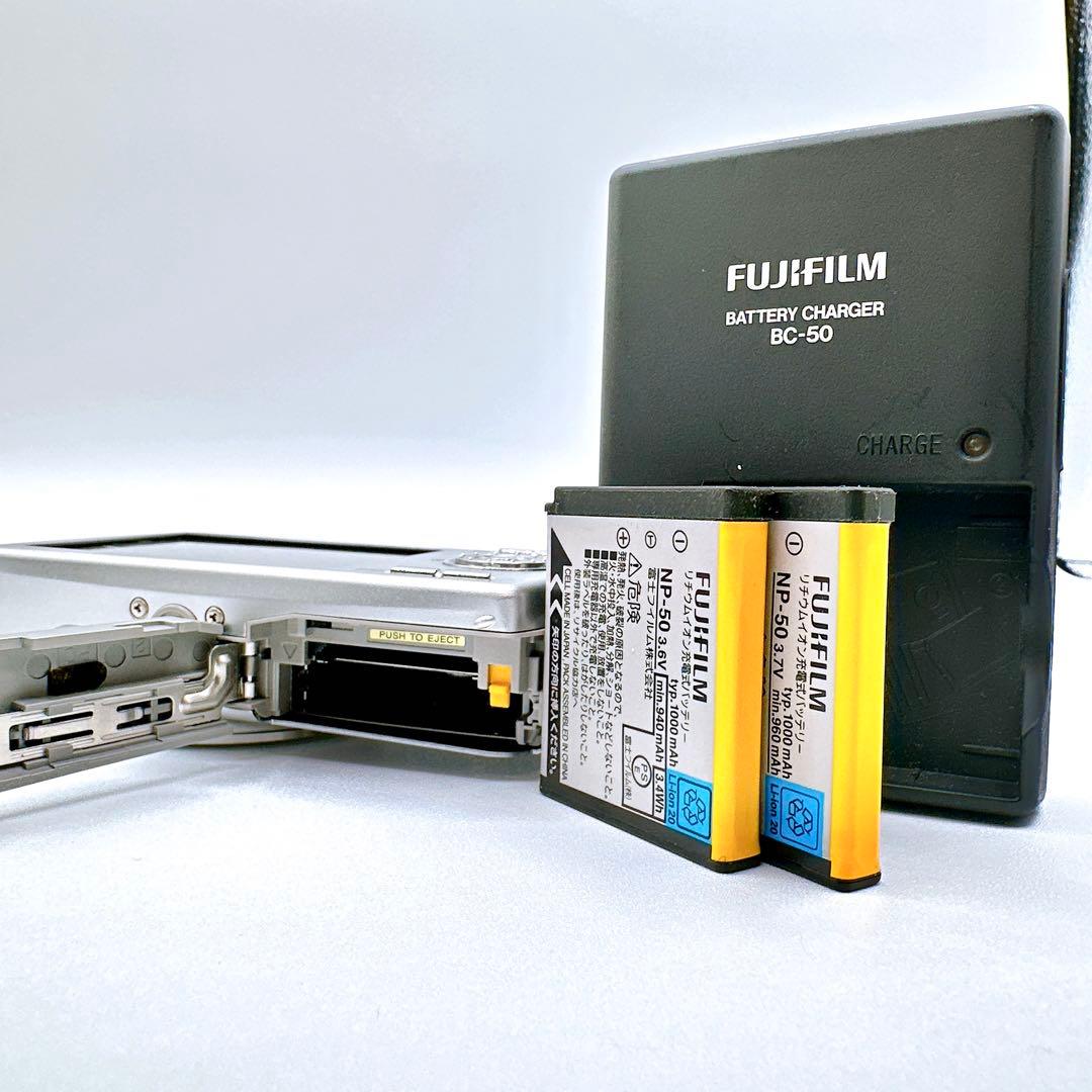 良品 富士フィルム FinePix F100fd コンデジ 純正バッテリー2個付