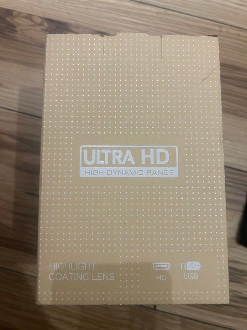 【美品】Sainellor プロジェクター 小型 家庭用 1080P フルHD