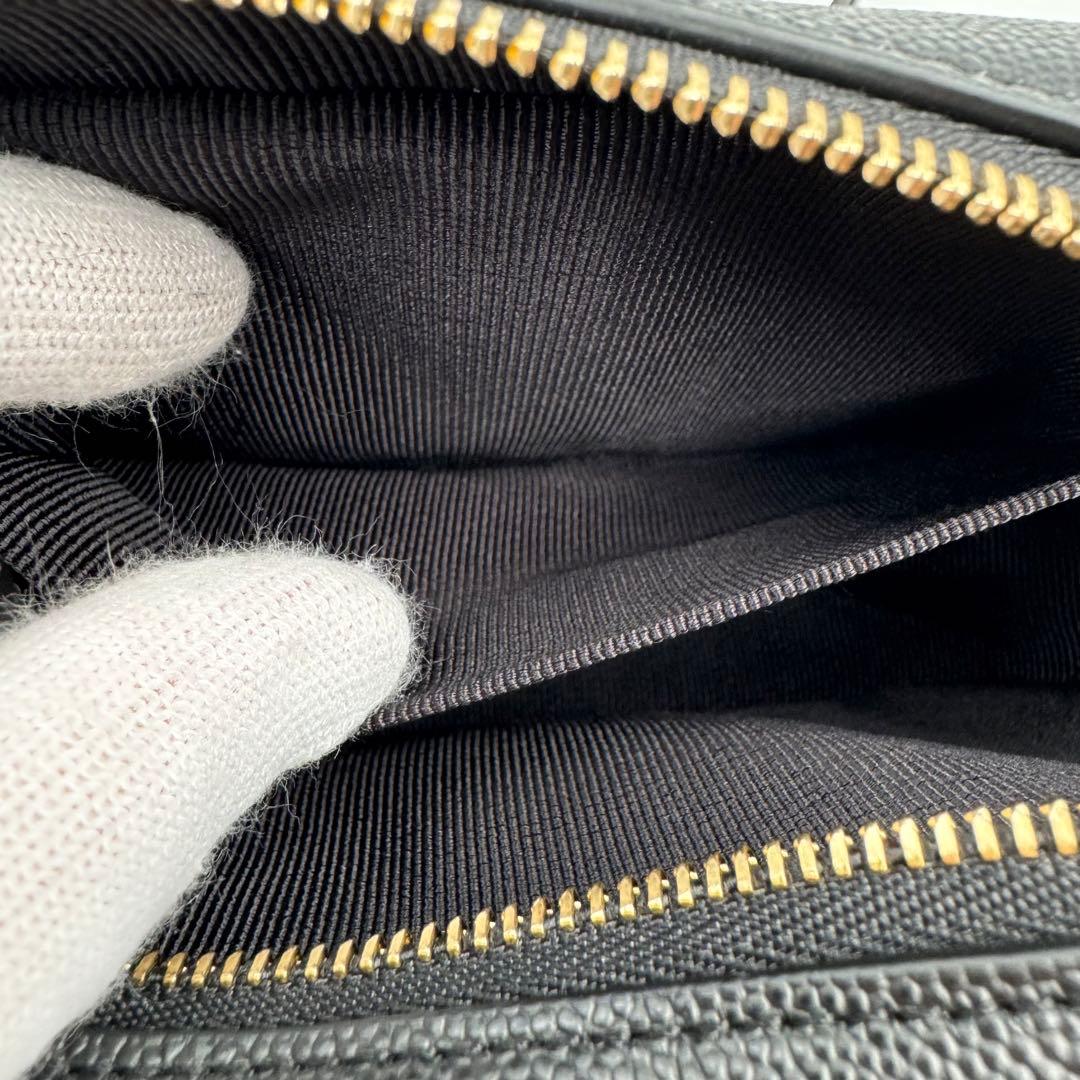 未使用品✨FURLA ウエストバッグ　ブラック　レザー