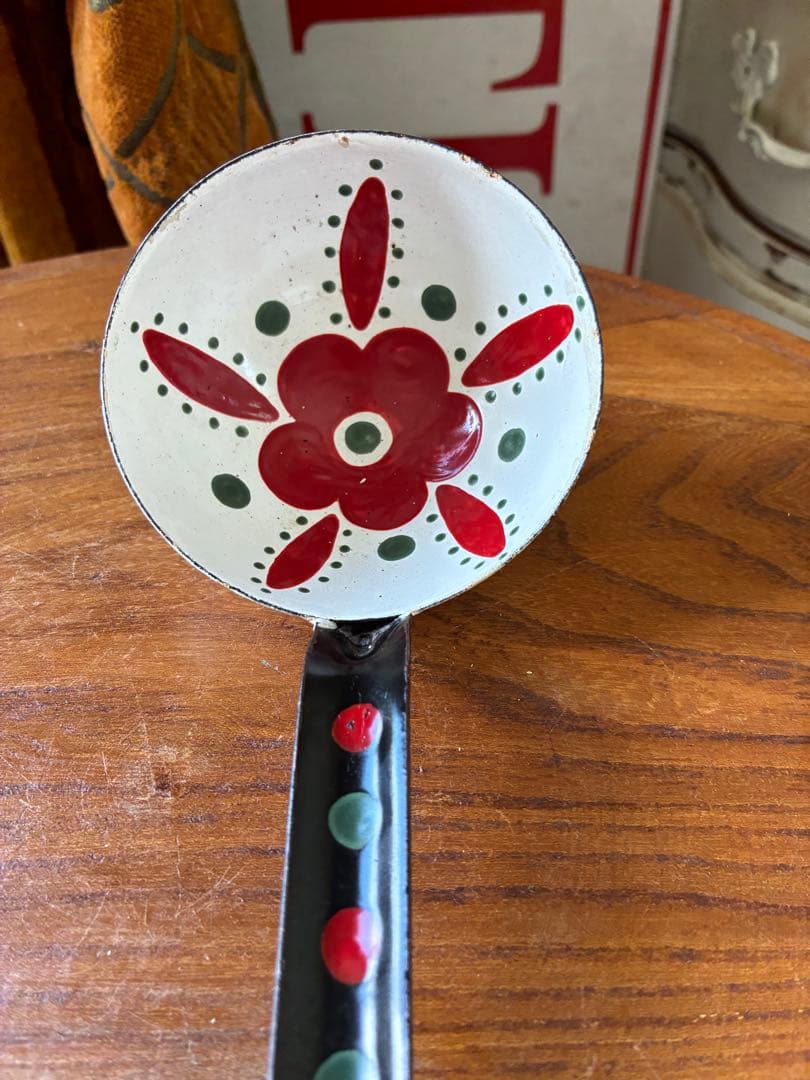 りりららアンティーク　手書き　ホーロー　レードル　お玉　オタマ　超レア