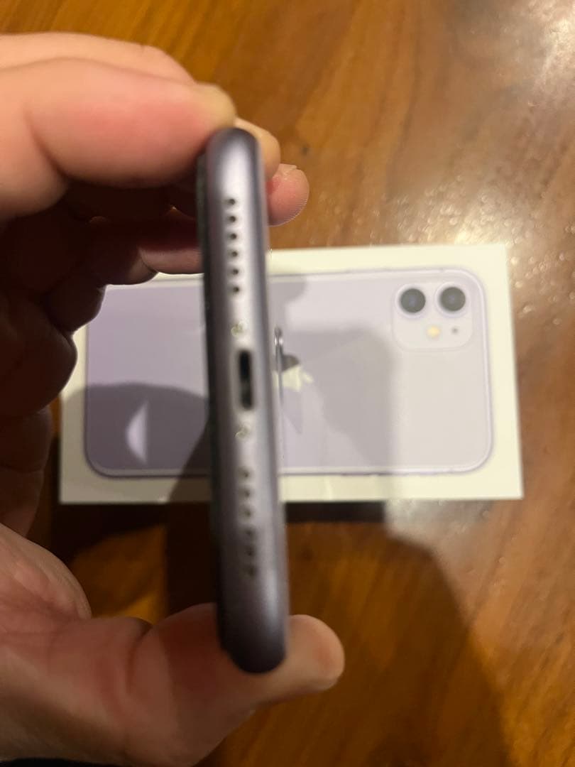 iPhone11 パープル　64G