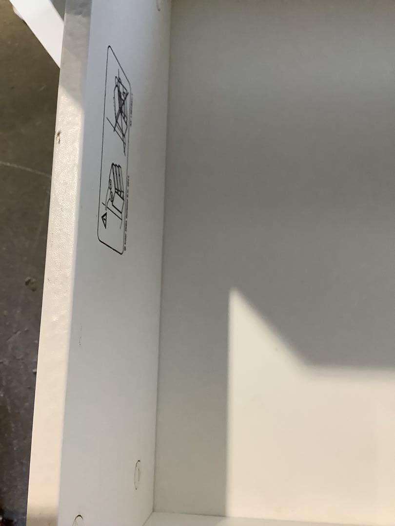 HA_AH 白いチェスト 引き出し6つ 小さ目のタンス