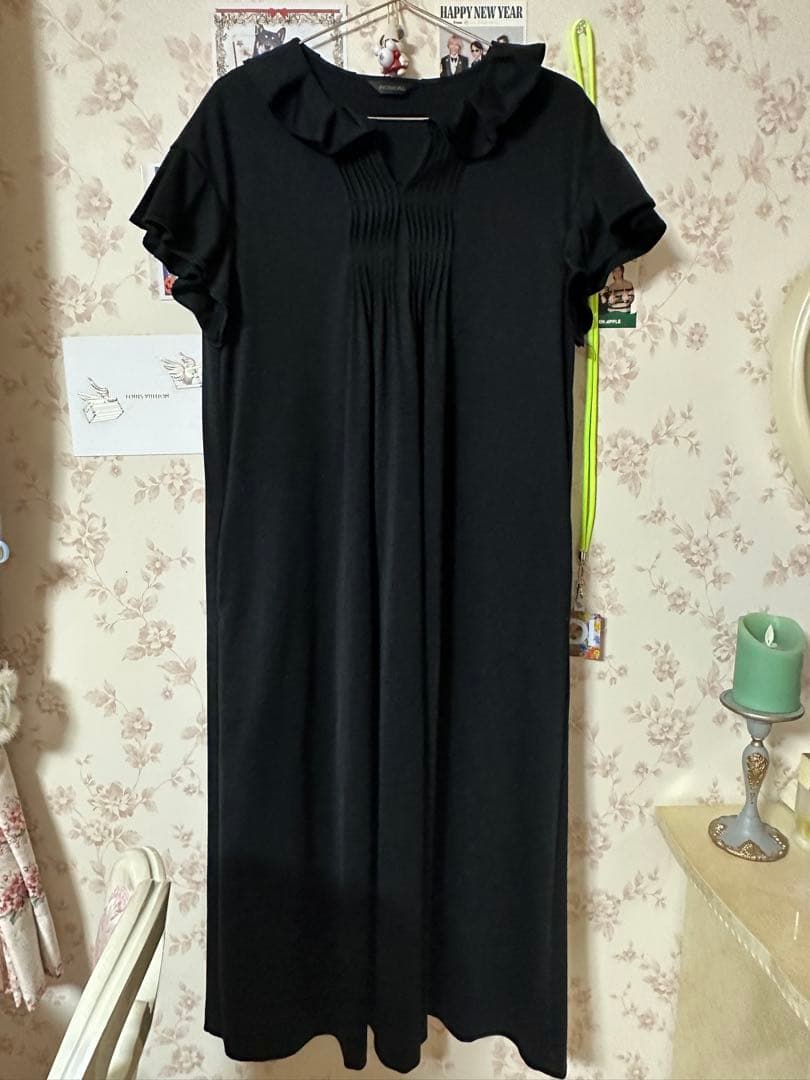 インゲボルグ　カットソーワンピース　ブラック　本日1/22迄の出品‼️