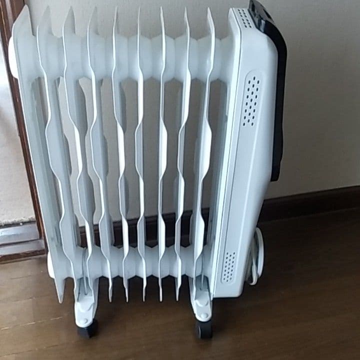 処分セール エレクトロラックス オイルヒーター ComfortHeat 700