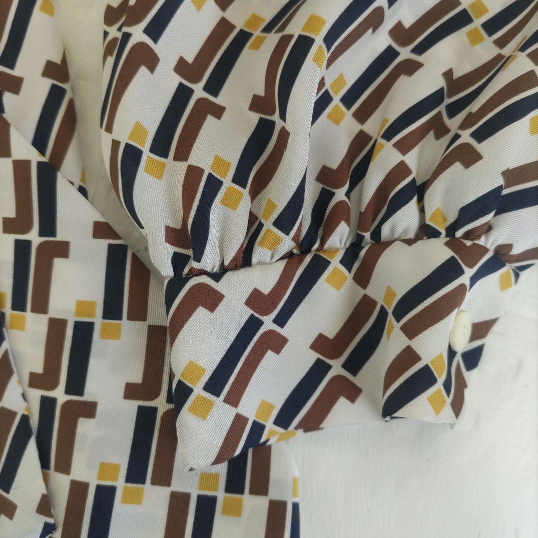 専用✨美品✨Aquascutum　アクアスキュータム　アブストラクトプリント