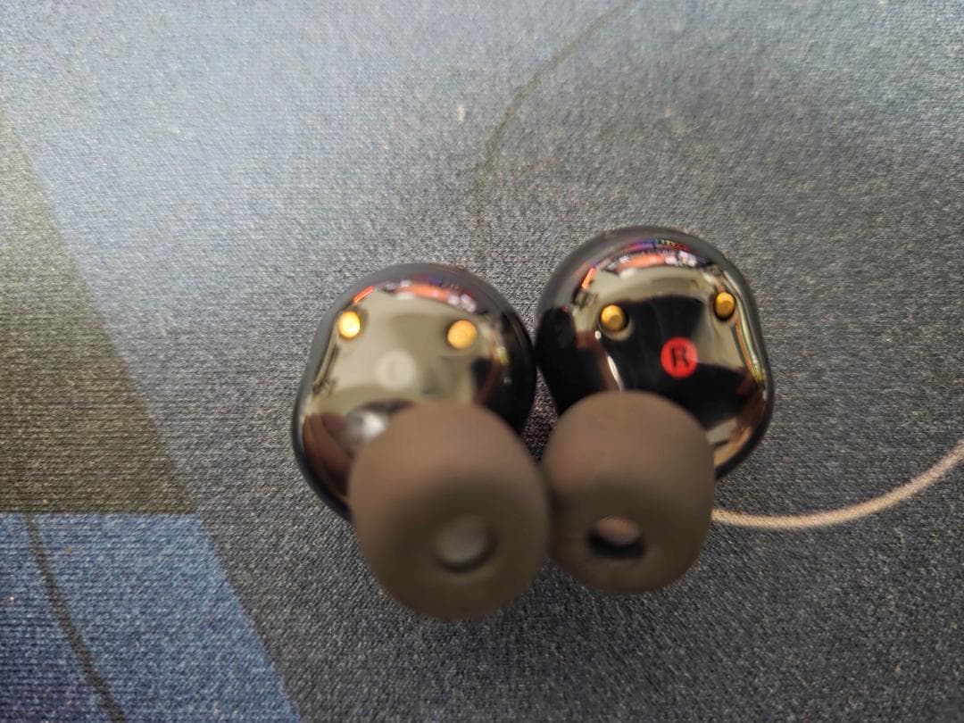 【ほぼ新品】 wf 1000xm5 sony ワイヤレスイヤホン