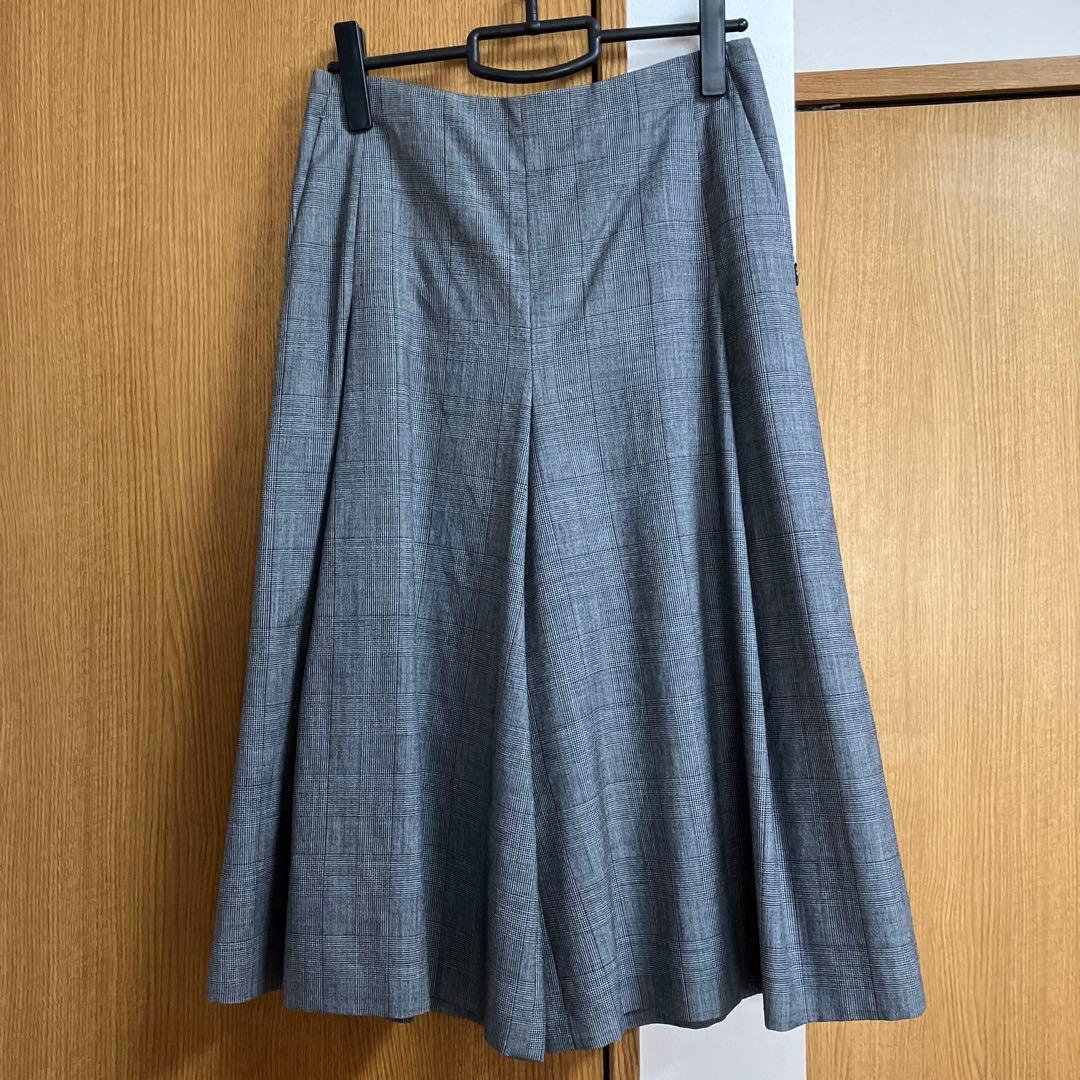 新品、未使用　SCAPＡ　グレンチェックのガウチョパンツ