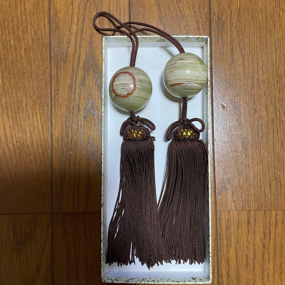 はるです‼️エクセルヒューマン掛け軸、風鎮2点、香炉（台座付き）2点