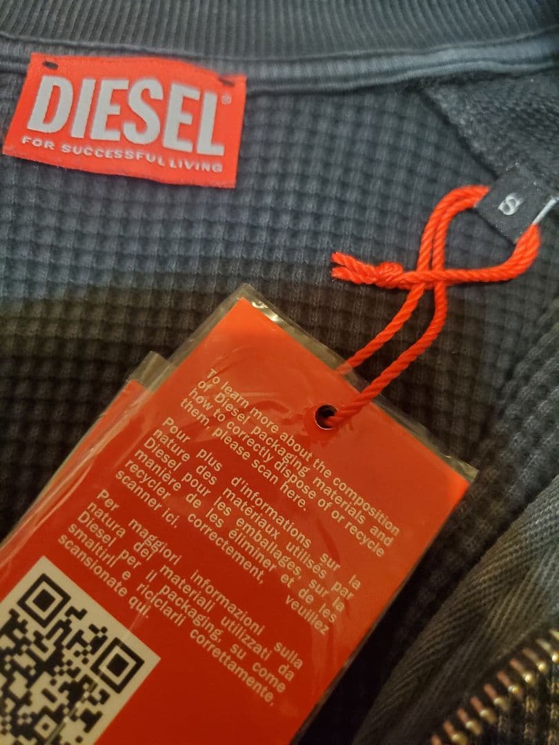 【DIESEL】新品未使用 ヴィンテージ加工 ジップアップスウェット