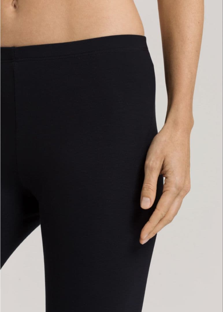 新品タグ付き 高級 レギンス ボトムス XS ブラック