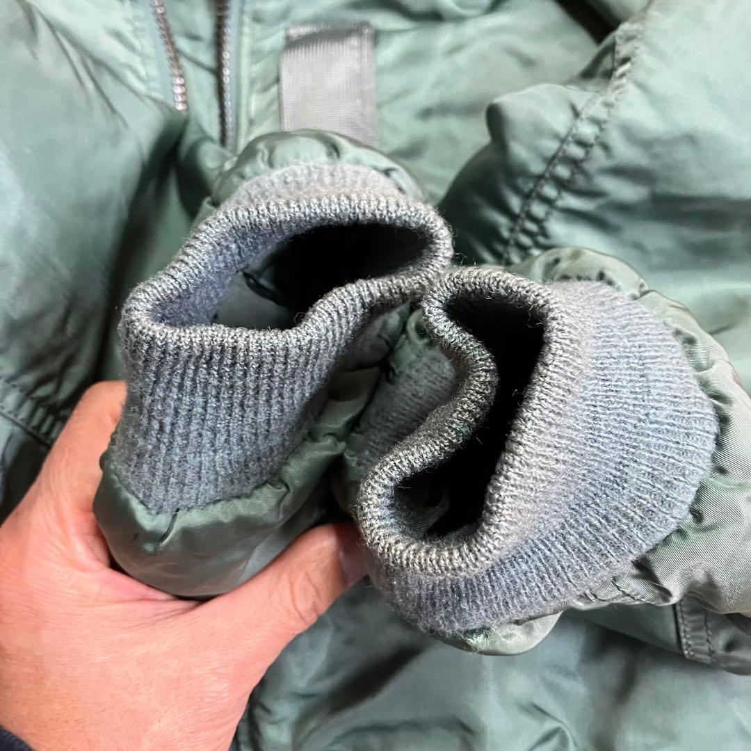 アルファインダストリーズ usa製 B-15D MA-1 フライトジャケット M