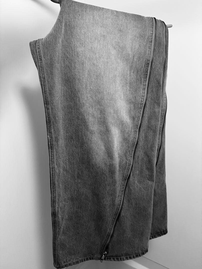 【GRANCY】グランシー　ジップデザイン バギーデニム パンツ　M