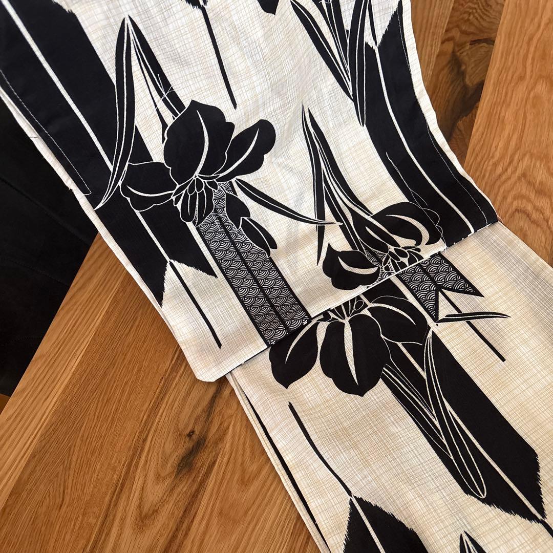 浴衣☆新品未使用☆綿麻☆菖蒲柄☆ブラック