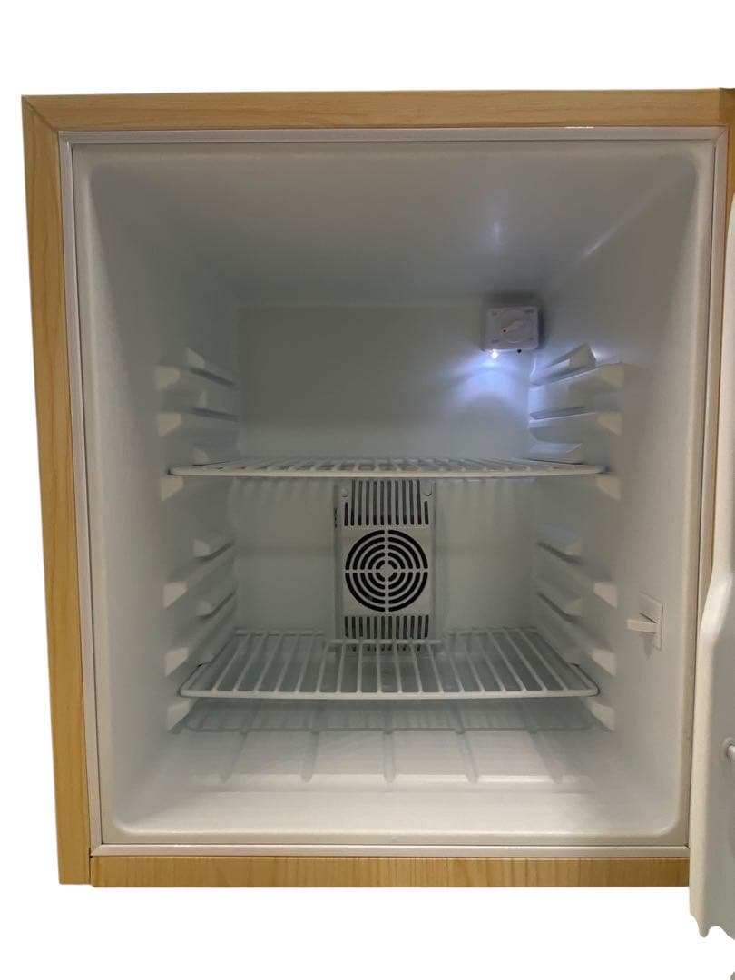 SUNRUCK 電子冷蔵庫 SR- R4803 2023年製 木目柄