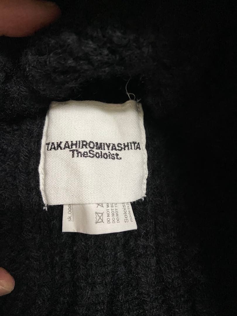 Soloist ボンボンニットキャップ