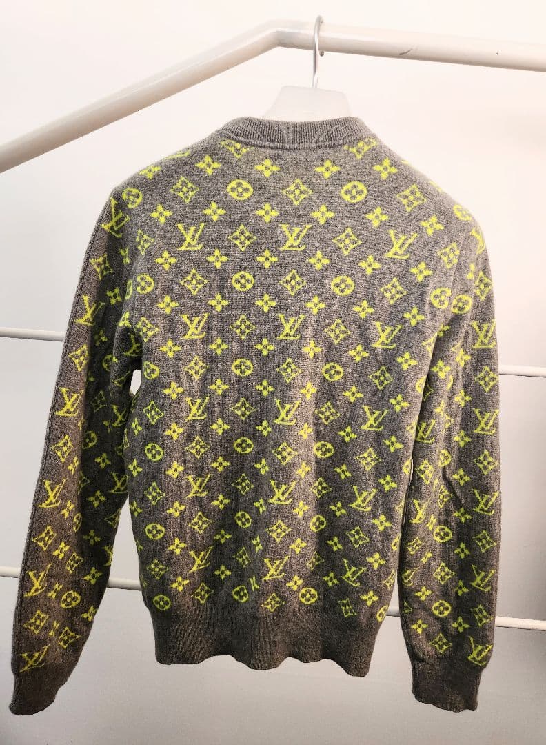 レ*ン様 LOUIS VUITTON /モノグラム カシミヤニット