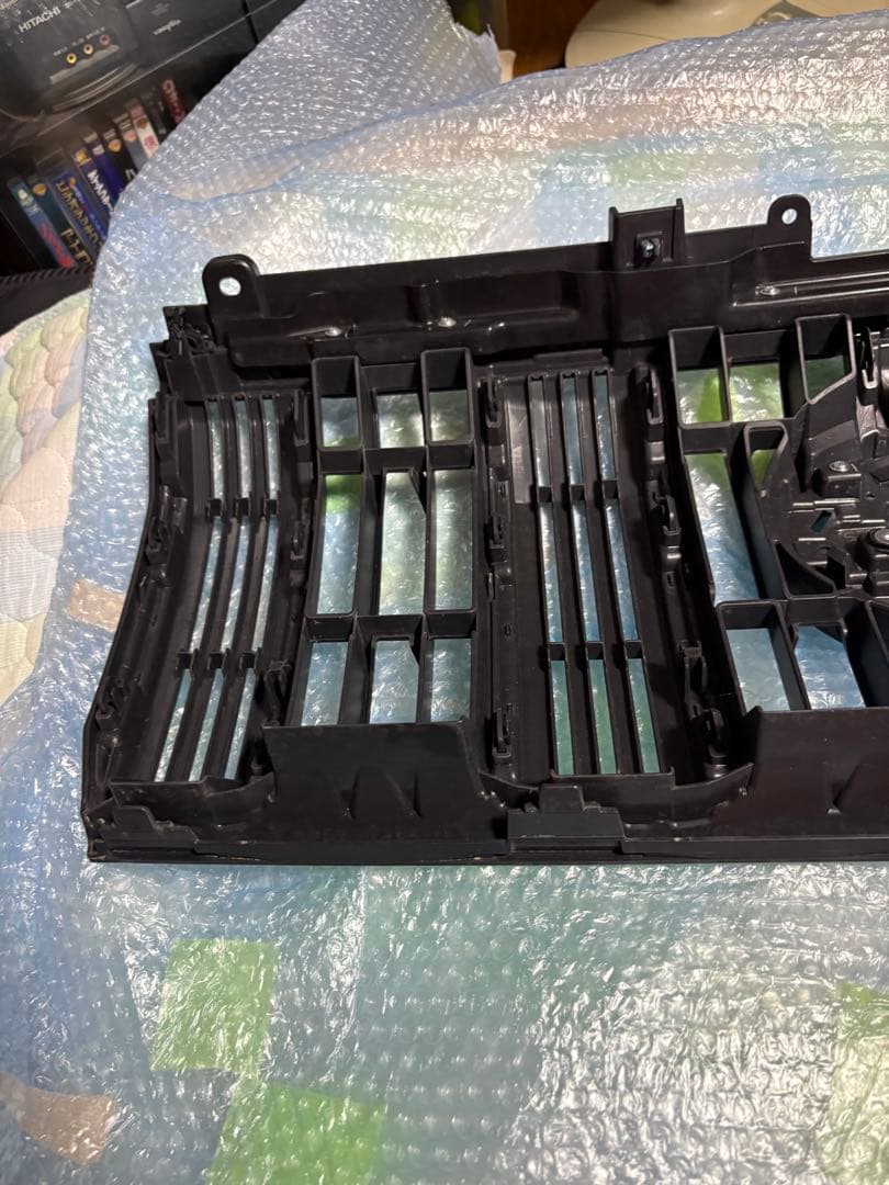 プラド　後期　マッドブラックエディション　純正　フロントグリル