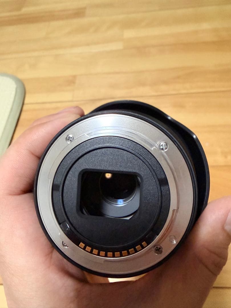 SONY E PZ 10-20mm F4 G レンズ