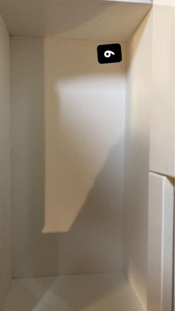 ニトリ　ホワイト食器棚 ガラス扉付き