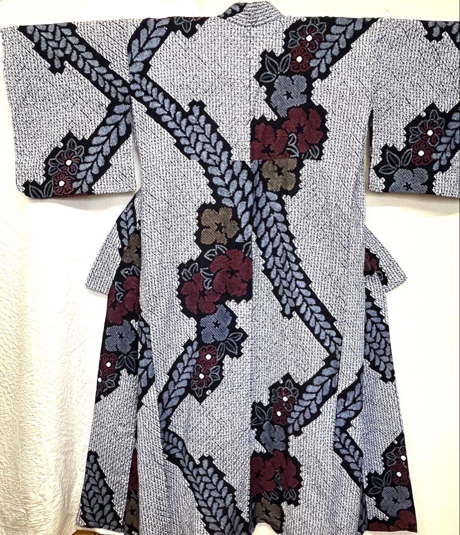 有松鳴海絞り　浴衣　Ｌ　大きいサイズ　藤と花　（210）