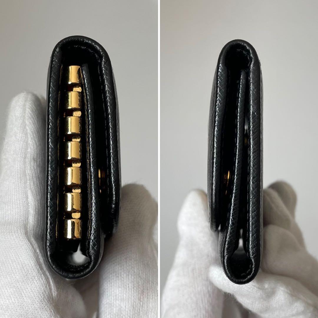 【極美品】プラダ キーケース 6連 サフィアーノレザー 黒 1PG222