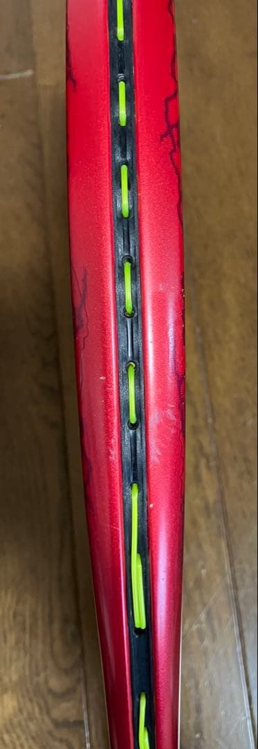 ボルトレイジ7Vテニスラケット 赤